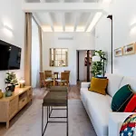 Appartement Puerta Real 2 *