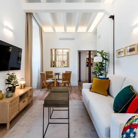 Apartamento Puerta Real 2 *